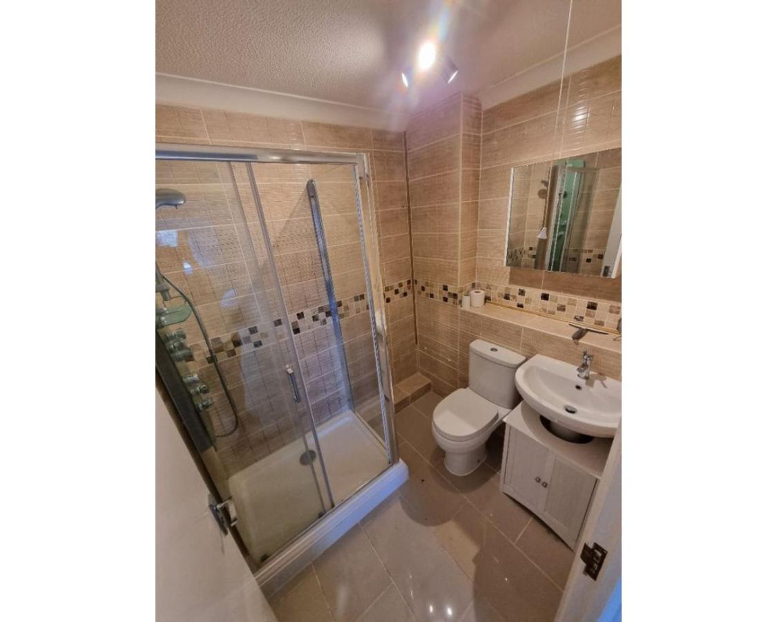 Canal Side Retreat - 2 Bedroom Apartment Heybridge (Maldon) Exterior foto