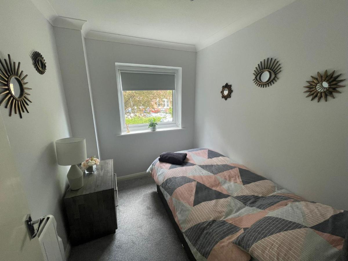 Canal Side Retreat - 2 Bedroom Apartment Heybridge (Maldon) Exterior foto